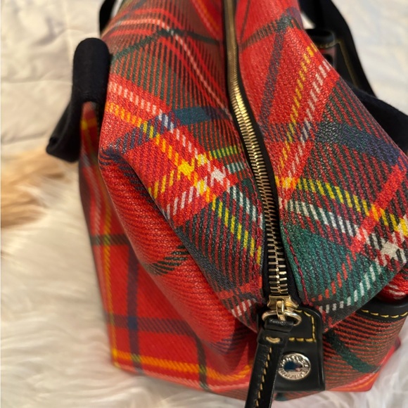 DOONEY AND BURKE RED PLAID BAG. - Picture 6 of 13